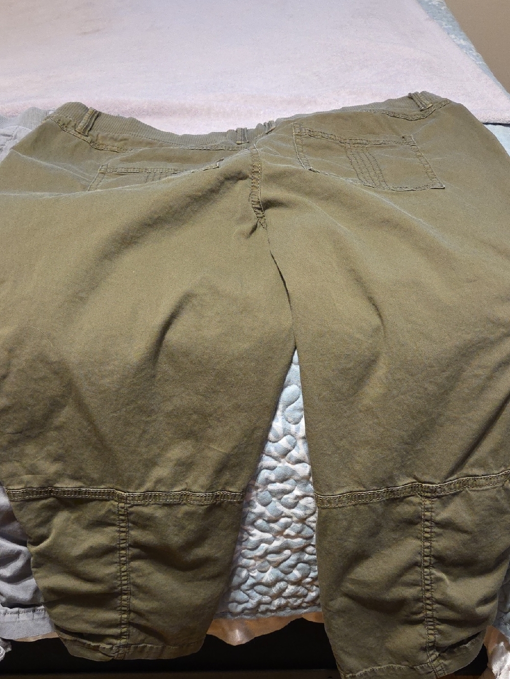 Women's Sonoma Cargo Capris Bundle in Black, Khaki, Gray, Olive - Picture 2 of 7